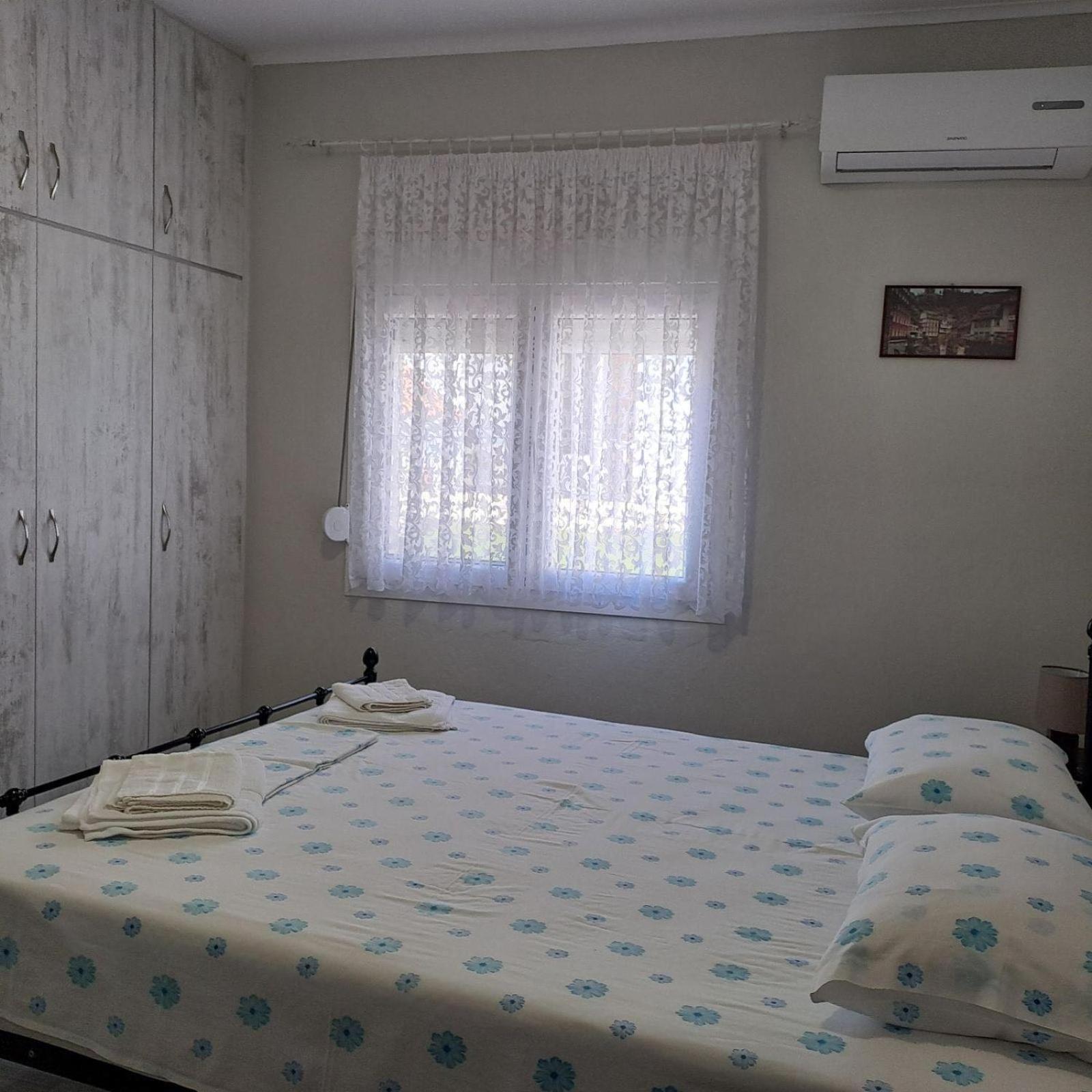 Makri Square Apartment Екстер'єр фото