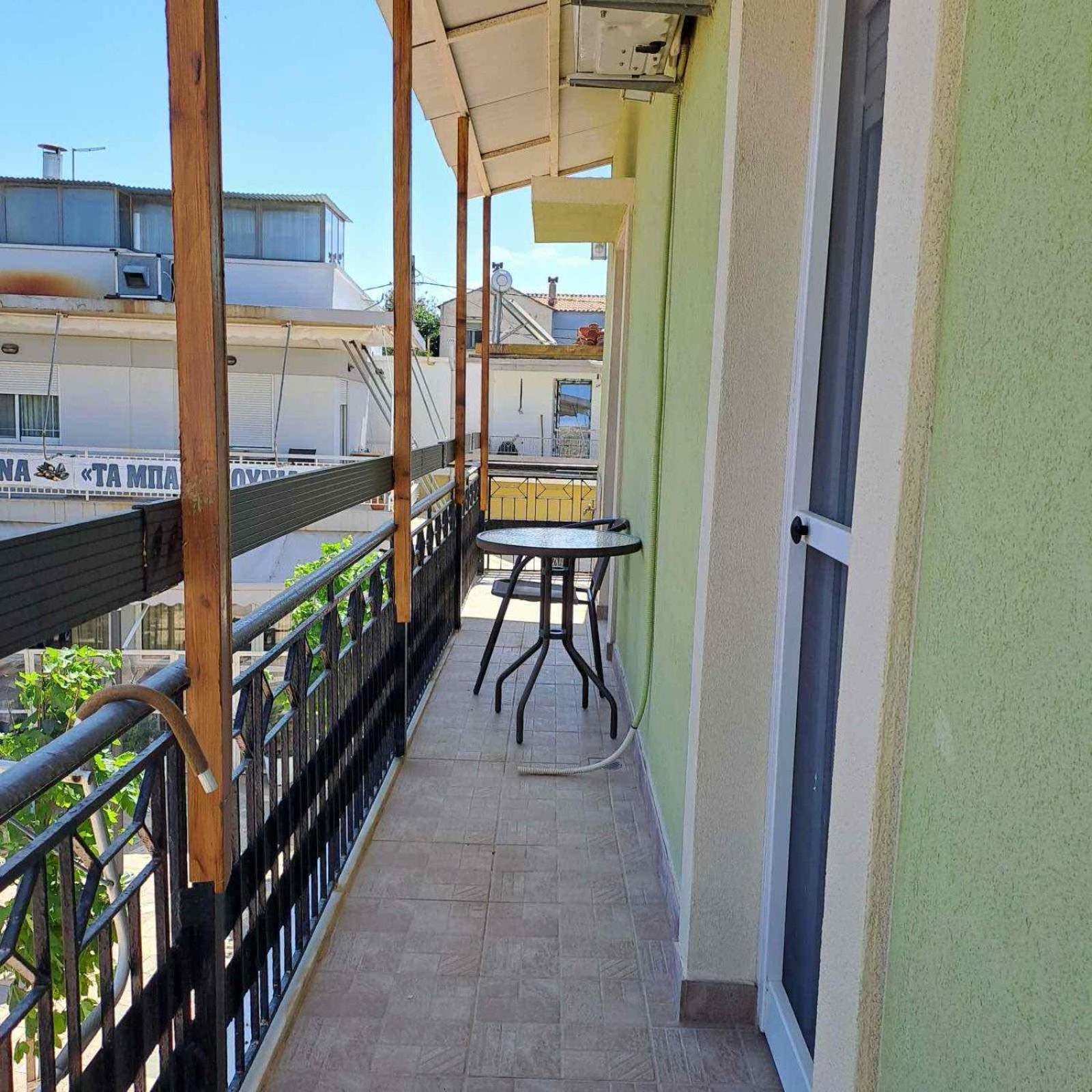 Makri Square Apartment Екстер'єр фото